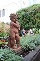 Wilder Sonntag Gartenfigur © Jacqueline Monz