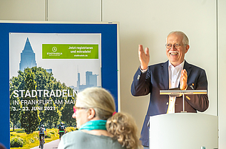 Preisverleihung Stadtradeln Claus Möbius © Eckhard Krumpholz