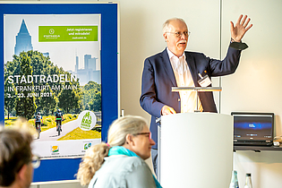 Preisverleihung Stadtradeln Claus Möbius © Eckhard Krumpholz